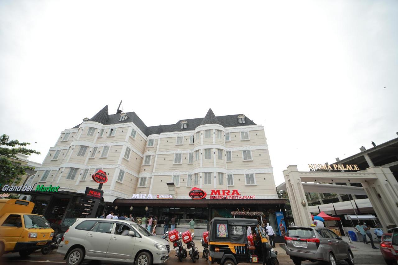 Nesma Palace Канур Екстериор снимка